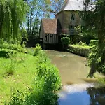 Alojamento de Acomodação e Pequeno-almoço Moulin De -montmirail -sarthe 4*
