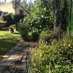 Moulin De -montmirail -sarthe Bed and breakfast Champrond